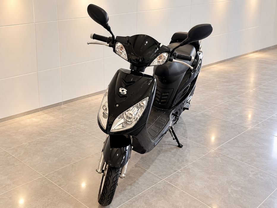 Scooter Elétrica Nexon de 48V (Estilo Citadina / Sem Carta) – Excelente Estado