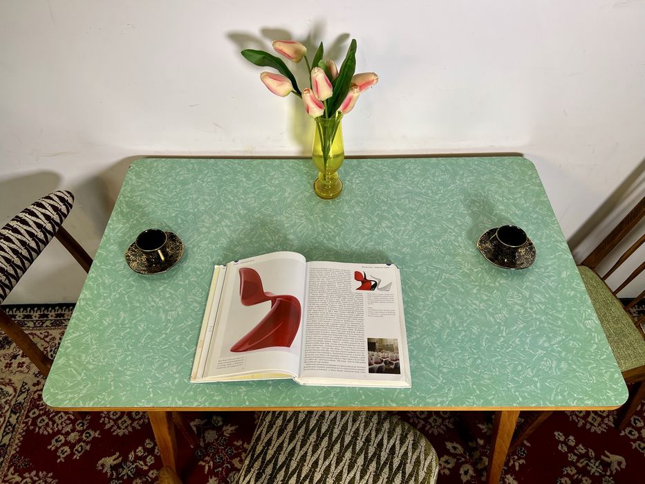 Stół PRL space age Jirak dla Drevnoimpregna Czechy buk mat lata 60