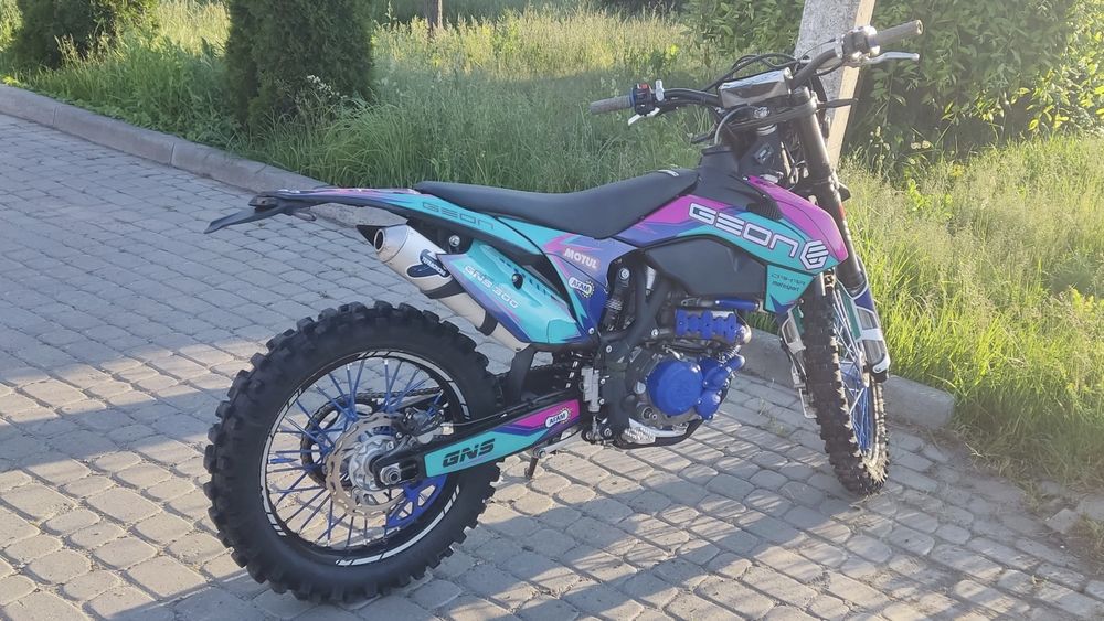 Geon GNS NB300 5
