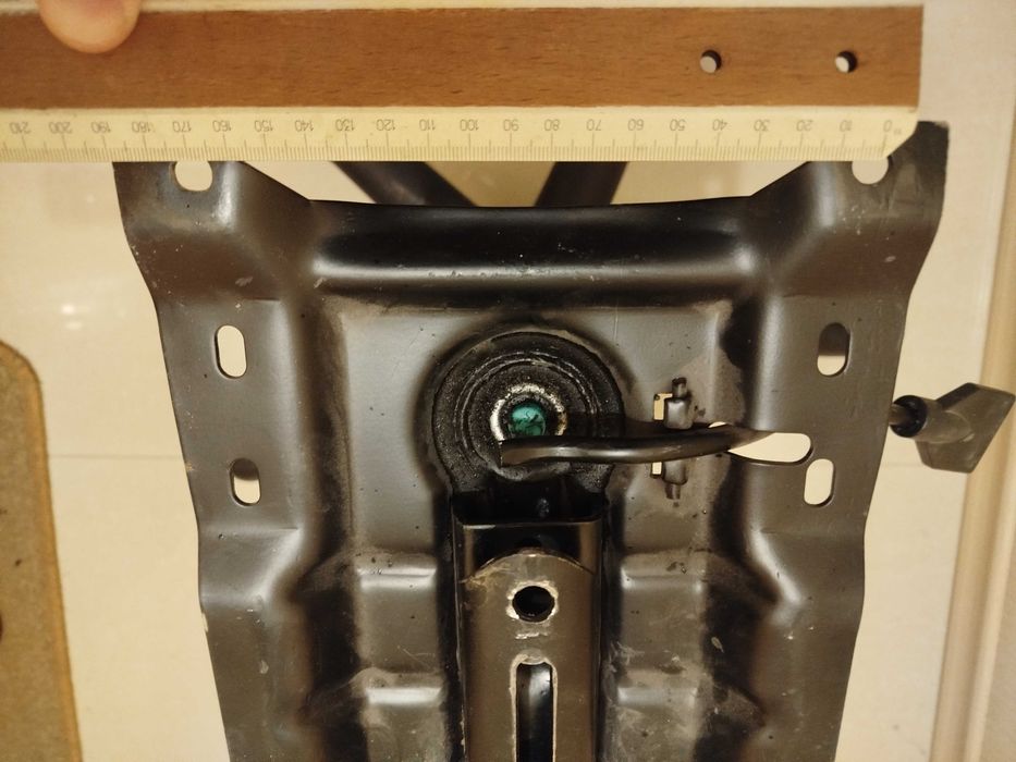 Низ для офисного/компьютерного кресла пневмопатрон/крестовина