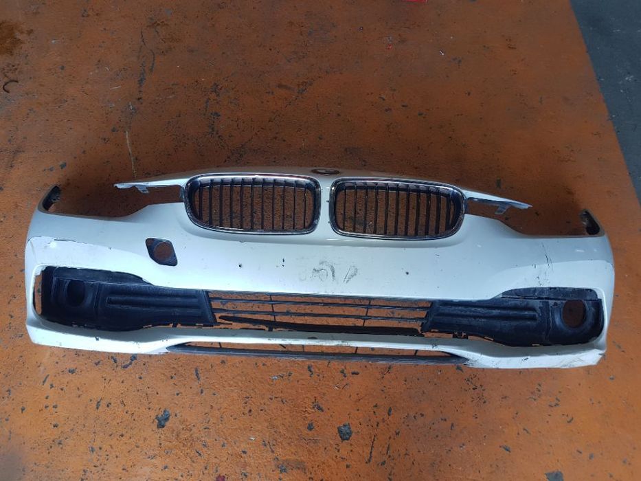 Para Choques Frente BMW 320D F30/F31 2016