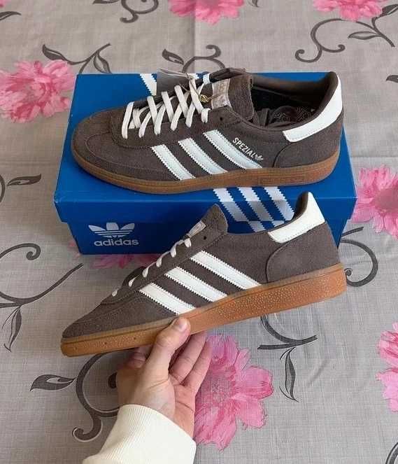 Adidas Handball Spezial R.40