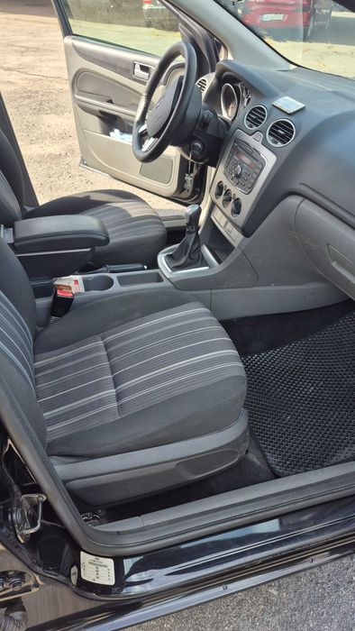 Продам Ford Focus 2 2010 рік 1.6 бензин