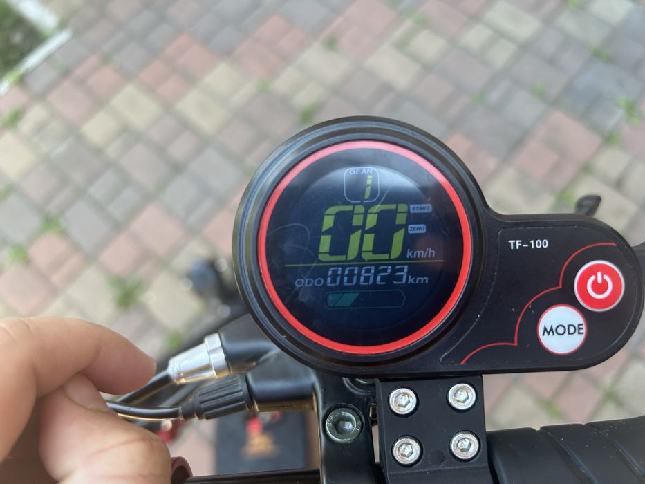 Електро самокат kuggo kirin m4pro plus 2025 року