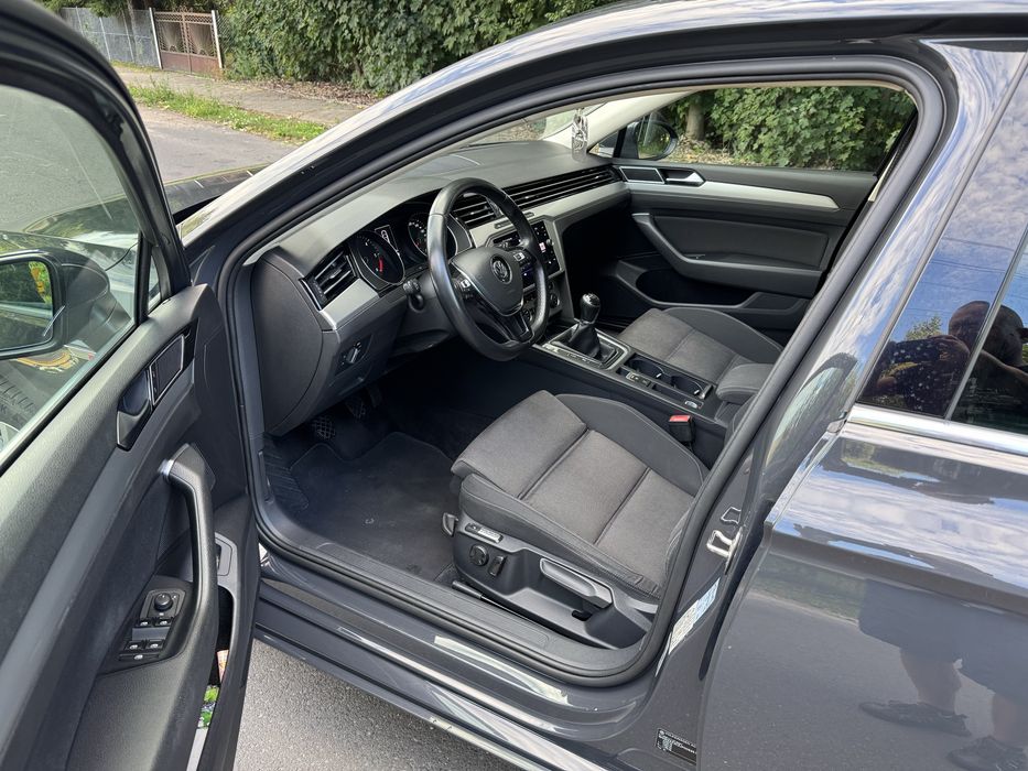 VW passat 2.0tdi 150km 4motion manual 2017r stan bdb
