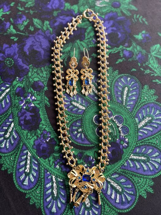 Conjunto  Joia Antiga