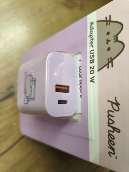 Zestaw Ładowarka i kabel do iPhone Pusheen różowa