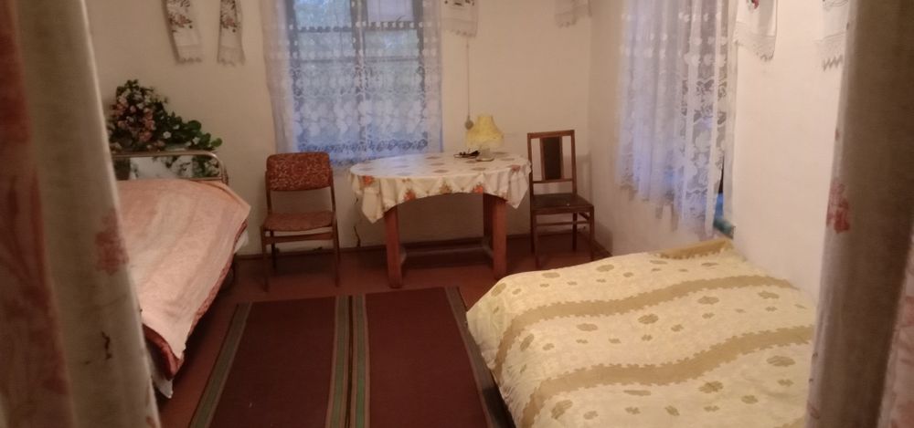 Безкоштовно житло Київська обл. біля річки Рось