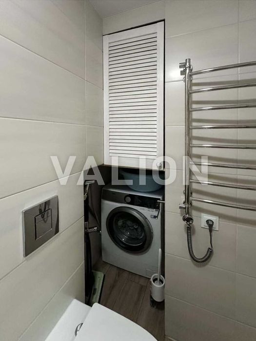 Продаж 2-кім квартири на вул. Олега Мудрака (Наумова) 41. Академ