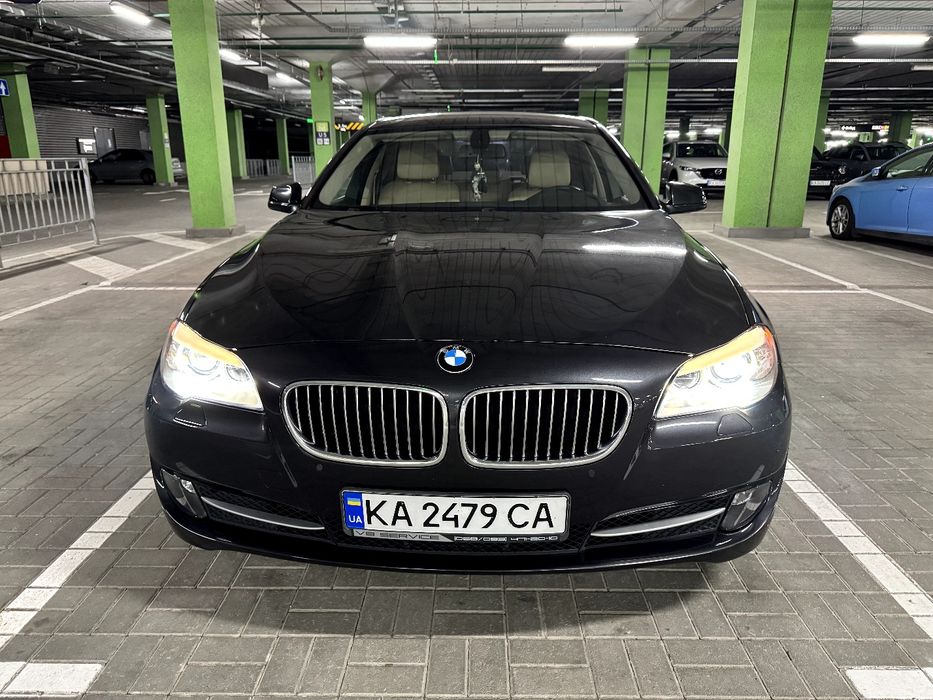 BMW 5 Series F10 2011