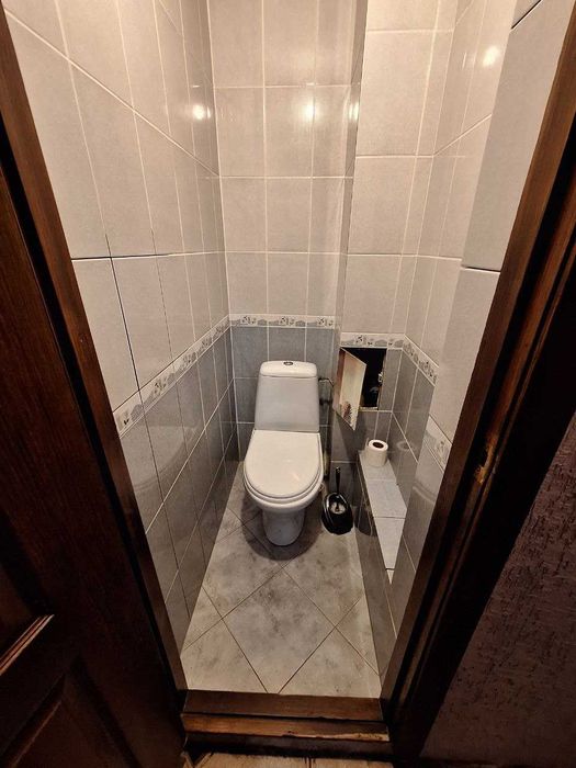 Продам 3 кімнатну квартиру по вул. Соборності (Доценка).єВідновлення.