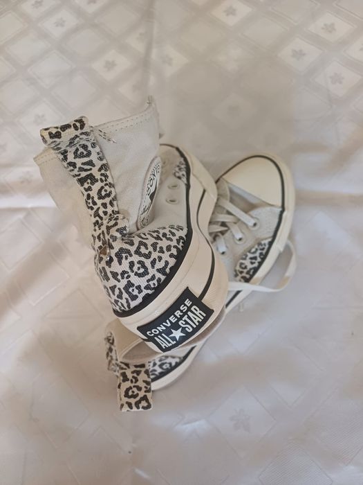 Buty  conversy roz.37