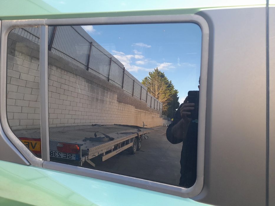 Vidro porta trás direito FORD Tourneo Courier Kombi II