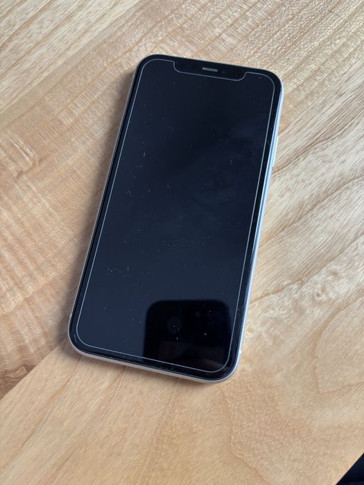 iPhone 11 64GB Stan Bardzo Dobry