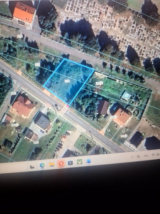 Do wynajęcia ogrodzona działka 972 m2 plus garaż Gościęcin