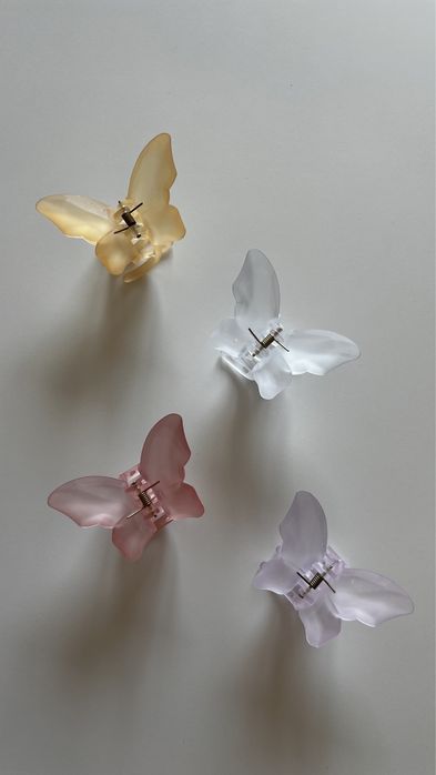 Заколка  метелик матовий,чудовий варіант для подарунку