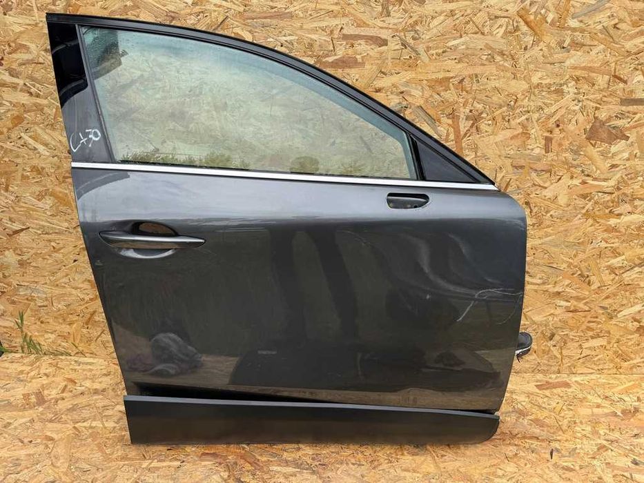 Двері mazda cx30 мазда цх30