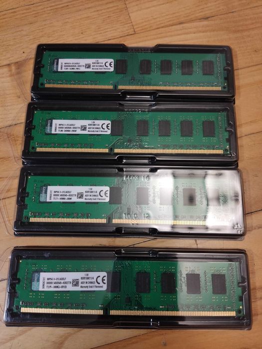 Новая Оперативная память Kingston DDR3-1600 4096MB (KVR16N11/4)