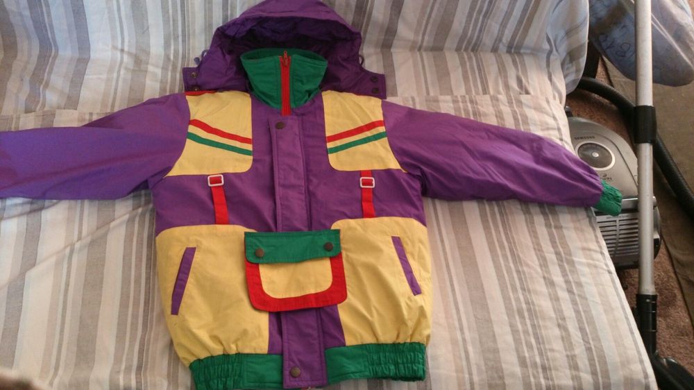 Теплый пуховик -ветровка на ребенка. Детская курточка
