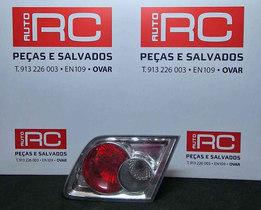 Farolim da Mala Direito - MAZDA 6 Hatchback