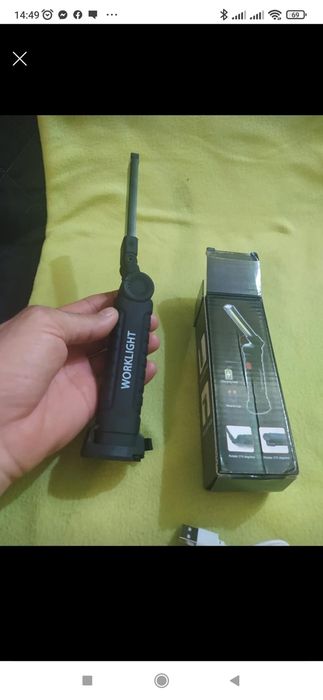 Lanterna Led recarregável nova