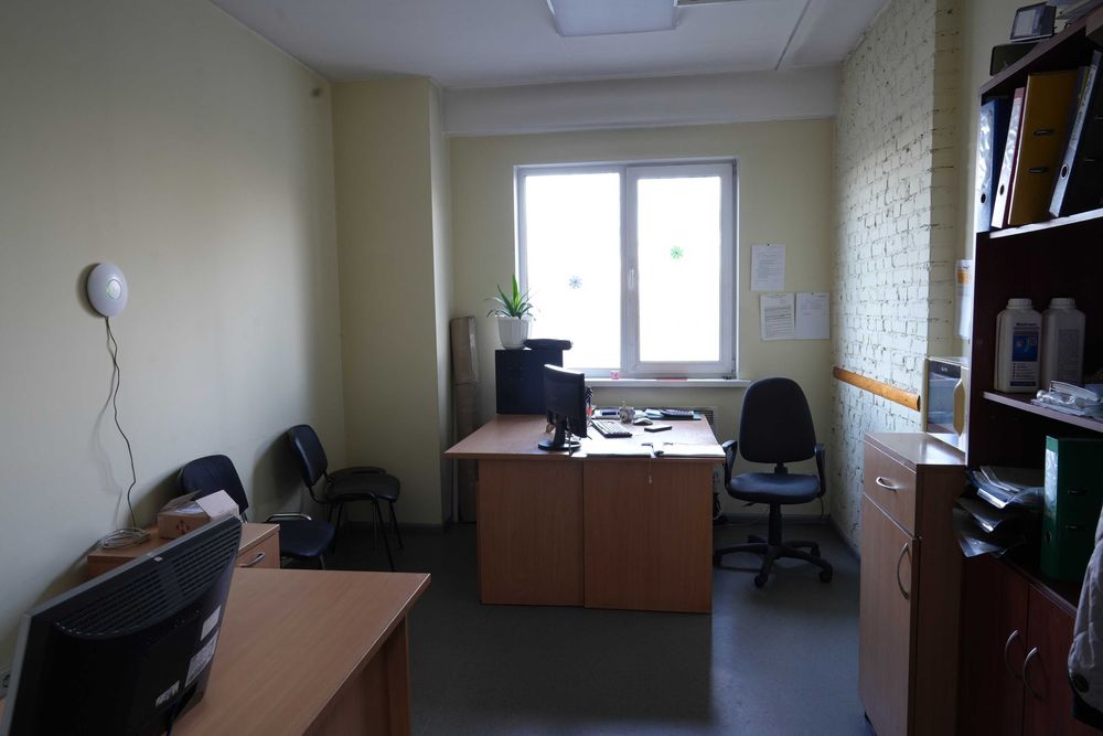 Без % оренда склад  клас В  3700 м² смт. Клавдієво-Тарасове