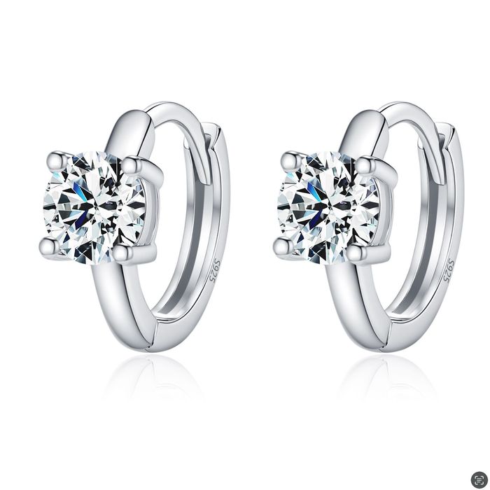 Срібні сережки-кільця з муасанітом 0.50 ct × 2 “Élise”
