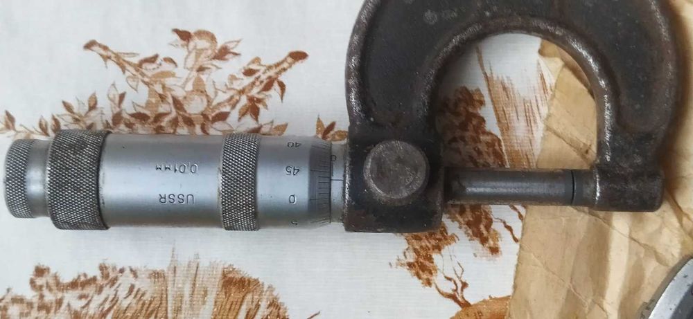 продам токарный инструмент
