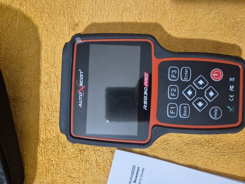 Skaner diagnostyczny Autoxscan RS830 PRO