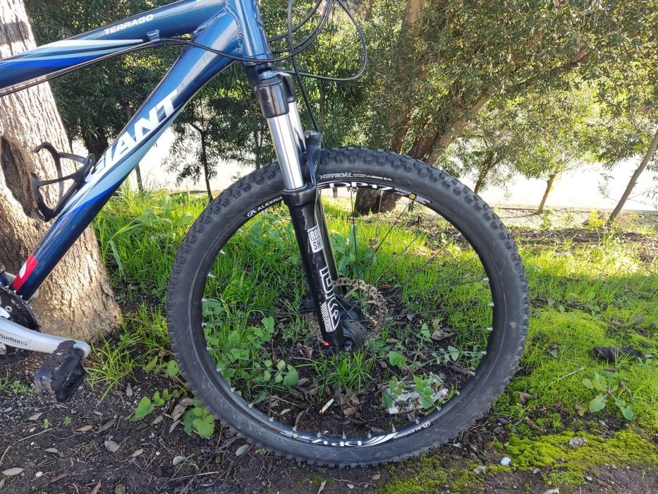 Btt Giant s com rock shox
