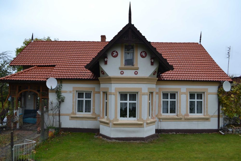 Piękny Domek wraz z budunkami gospodarczymi