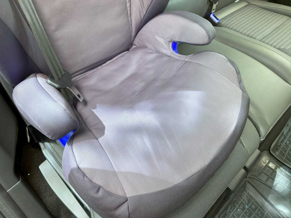 Автокрісло Britax Römer (Німеччина) 3 років до 12 років 15-36 кг