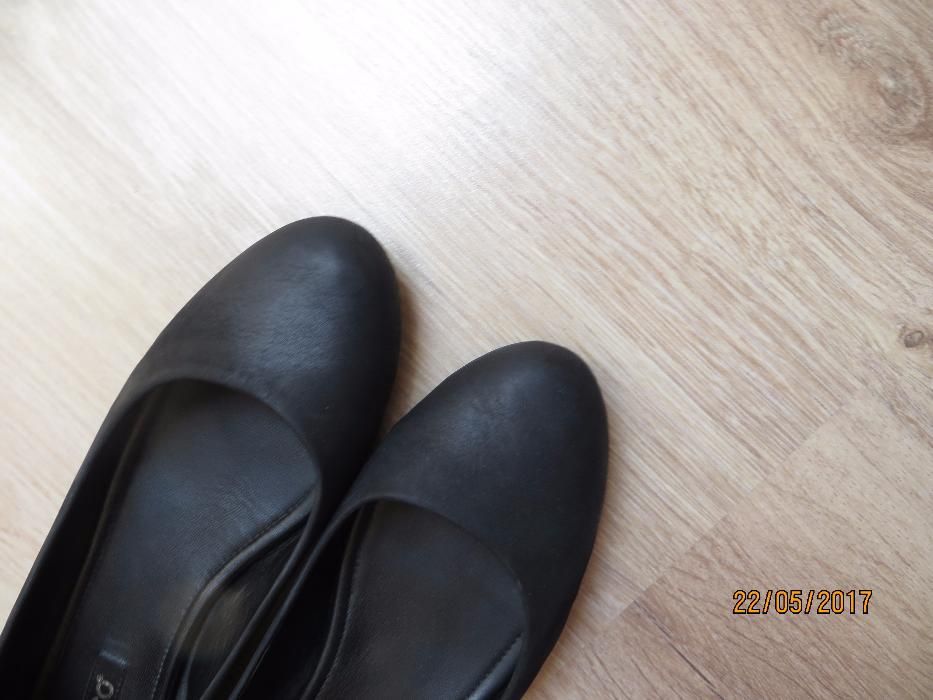 Buty damskie / baleriny ECCO r. 41 kolor czarny