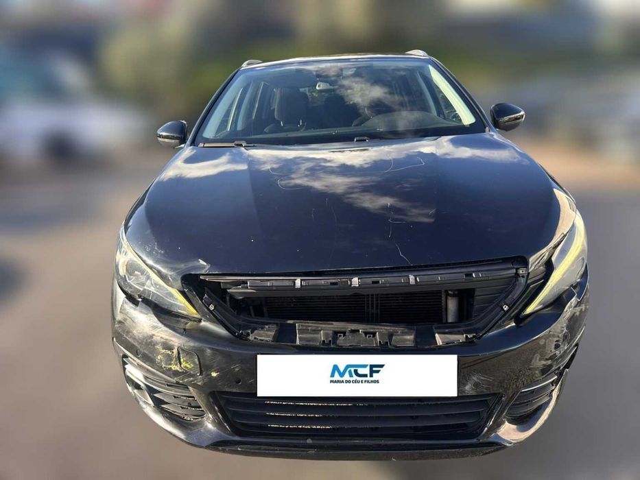 Peugeot 308 II SW 1.5 BlueHDi de 2018 Salvado