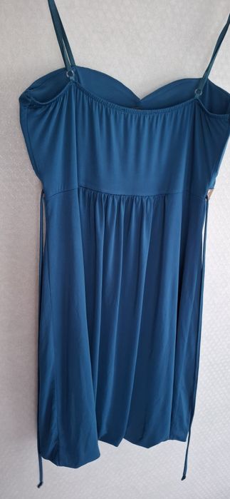 Плаття красивого кольору