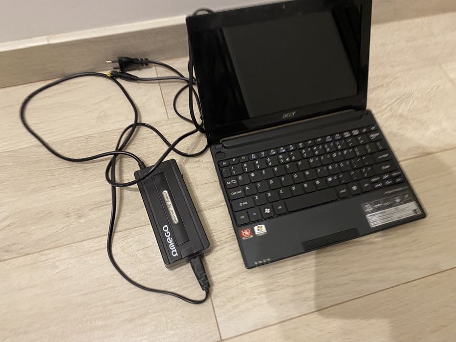 Mini laptop Acer Aspire One dolożony RAM i nowy dysk