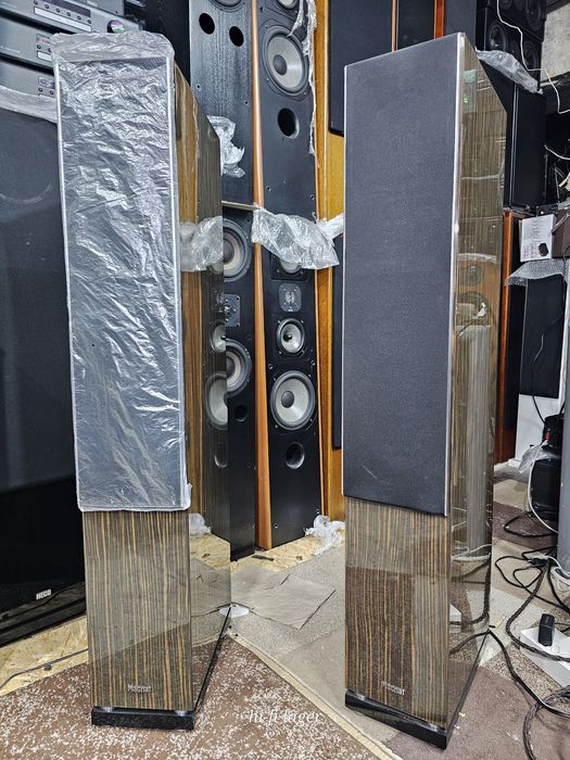 Magnat quantum 807 элитная модель немецкой акустики Шикарний колір