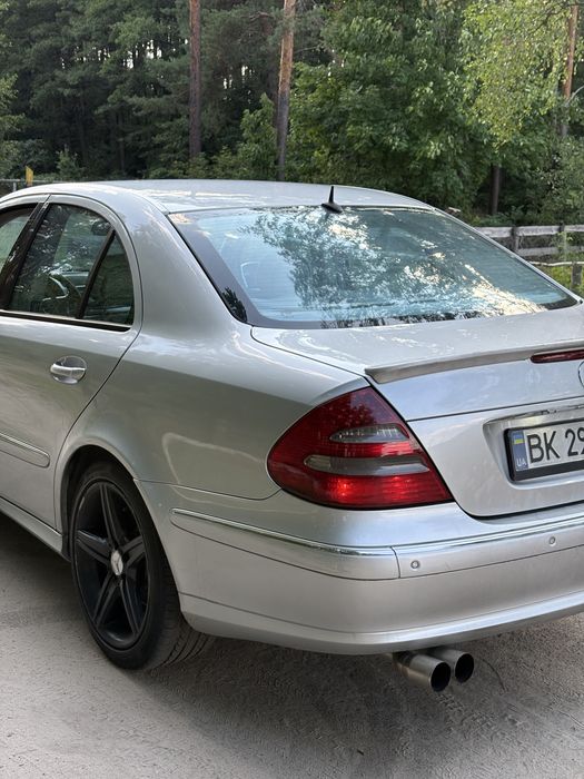 Mersedes w211 e320 не розмитнений