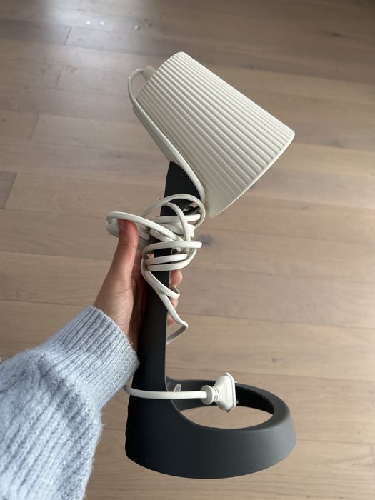 Lampka stolowa ikea szaro biala