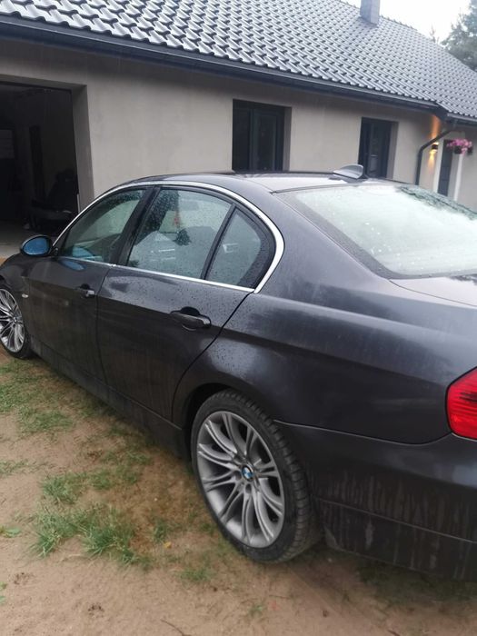 BMW E90 330d 2005