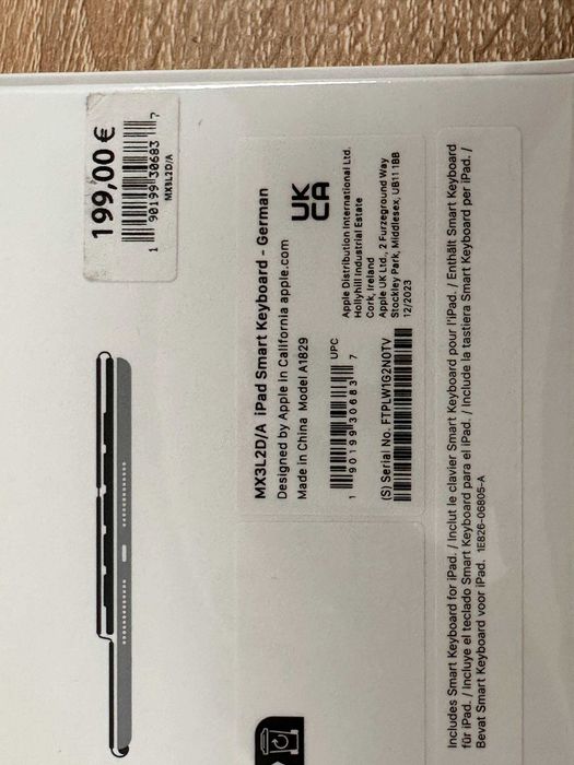 Чохол-клавіатура AppleSmart Keyboard Folio iPad 8/9/10/Air/Pro/11/12.9