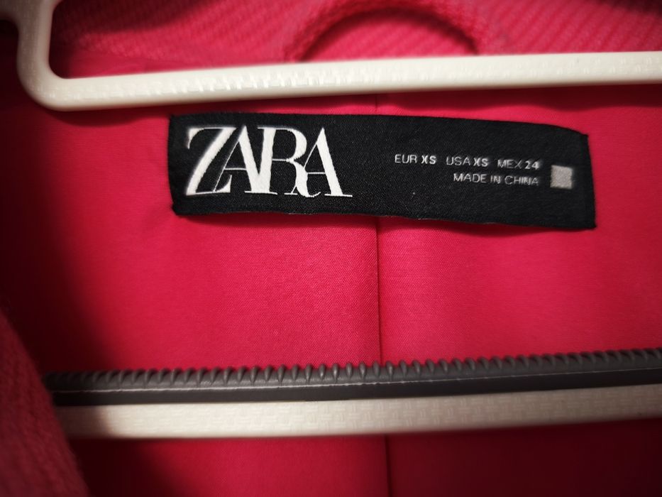 Damski płaszcz Zara