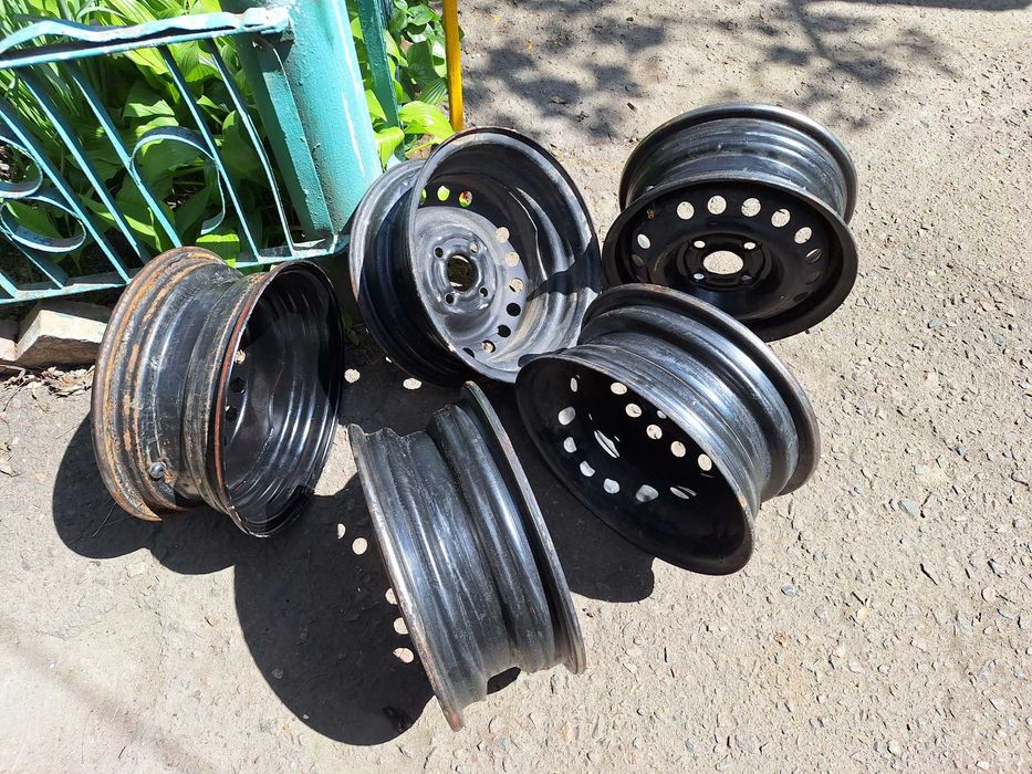 Диски Lanos R13 4x100 ET49 J5 DIA56.6