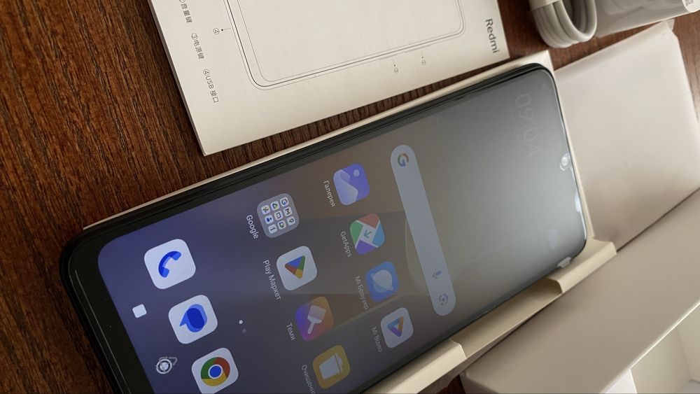 Новий телефон смартфон Xiaomi redmi 12C 4/128GB