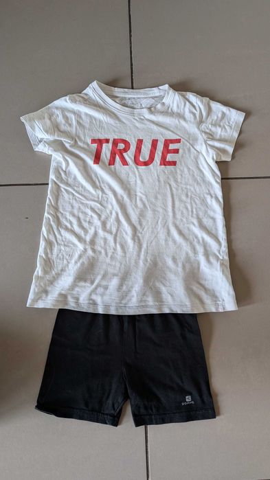 Strój wf koszulka i spodenki r. 128-134