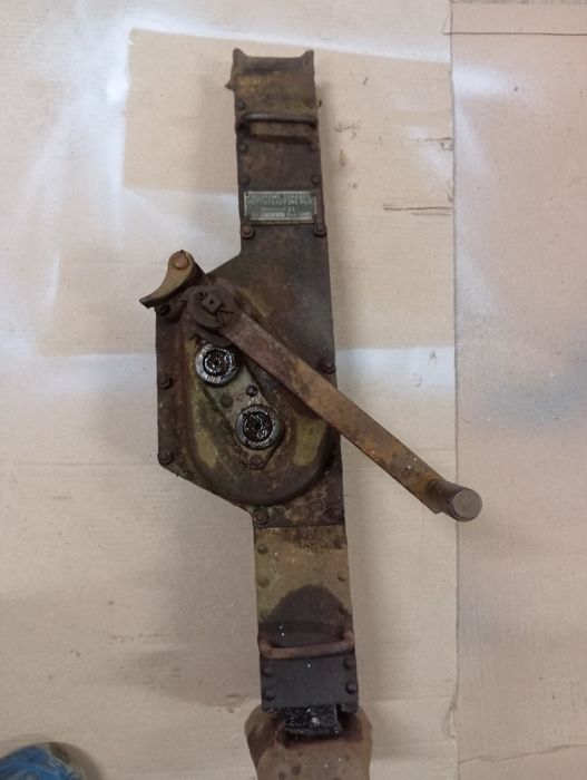 Sprzedam lewar kolejowy 5ton