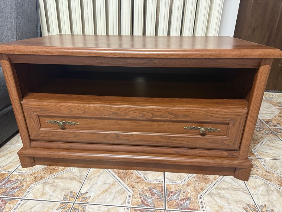 Fajna szafka pod telewizor