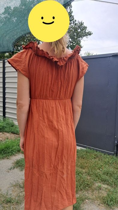 Віддам в дар сарафани для вагітної