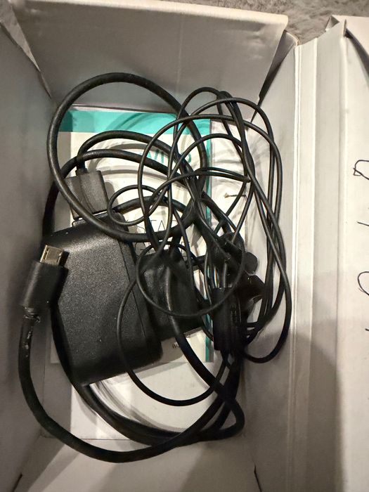 Telemovel Wiko em bom estado geral, duplo cartão,