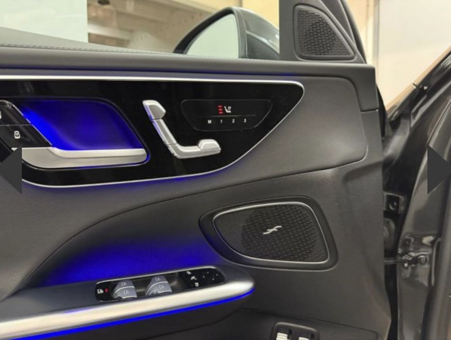 Mercedes-Benz C300e Avantgarde